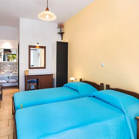 Kalimera 3* Akrotiri (Santorini)