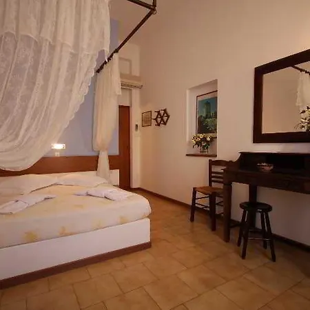 Kalimera Hotel